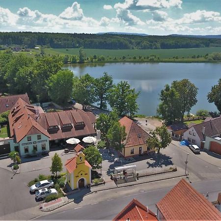 Šindlovská krčma Hotel Ceske Budejovice Exterior foto