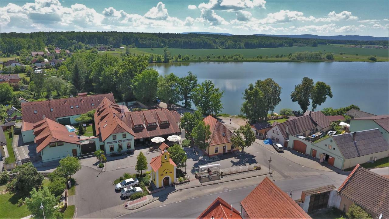 Šindlovská krčma Hotel Ceske Budejovice Exterior foto